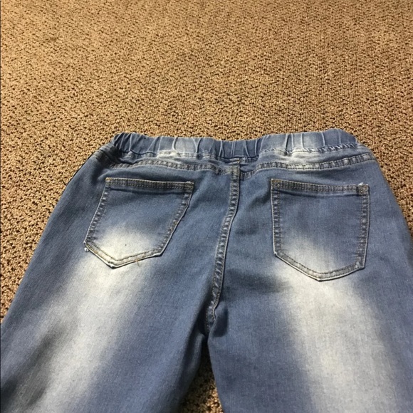 Jeans - Picture 3 of 3